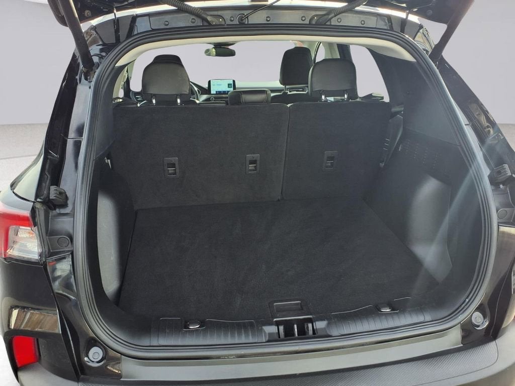 2021 Ford Escape Titanium Hybrid