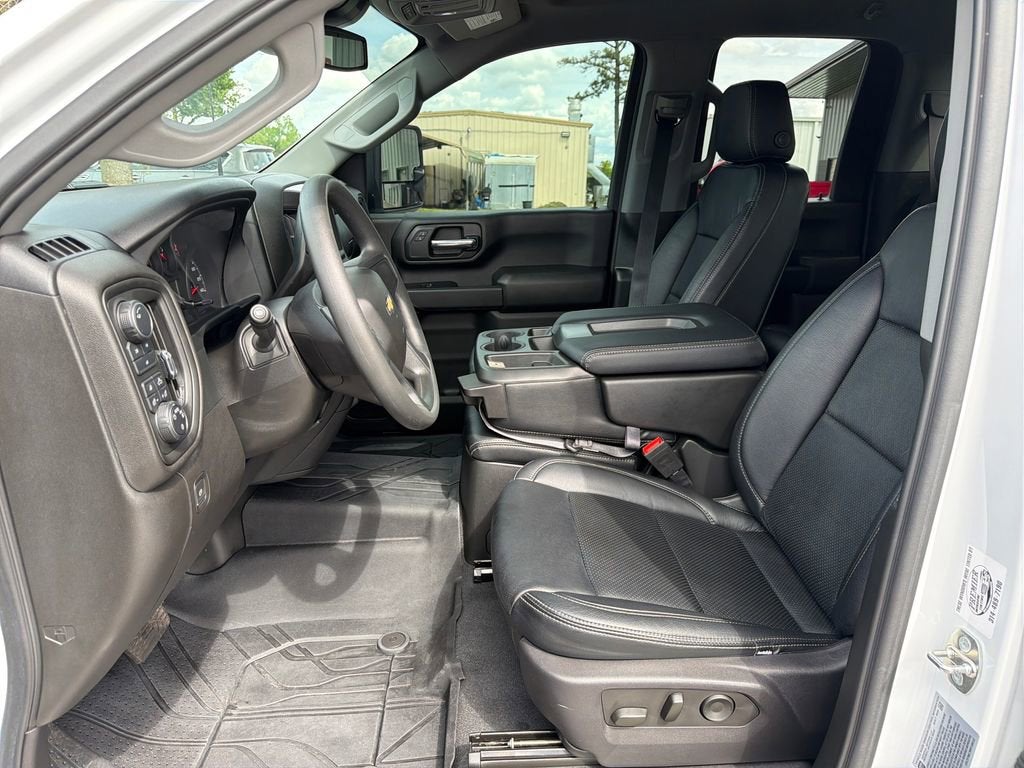2024 Chevrolet Silverado 2500 HD Custom