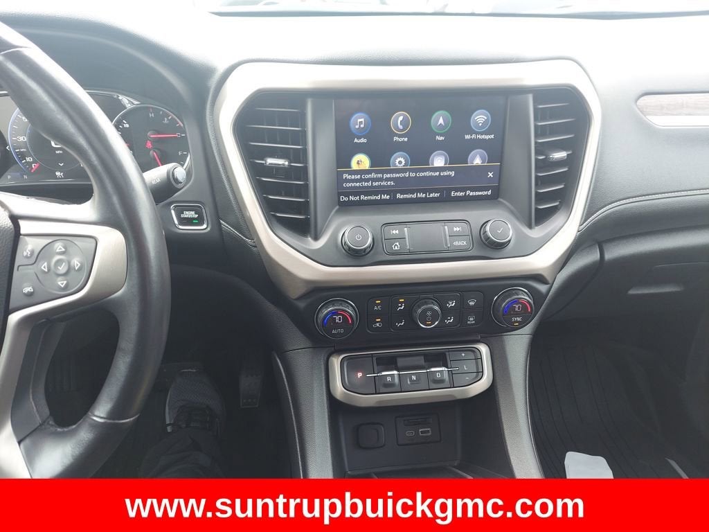 2021 GMC Acadia Denali