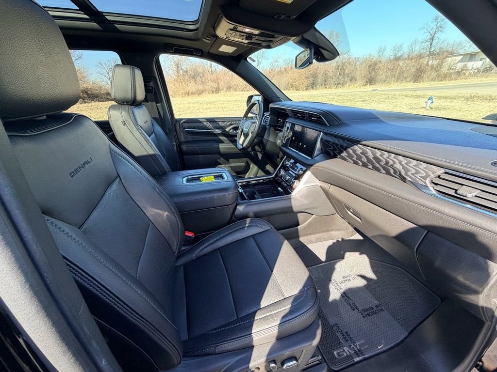 2022 GMC Yukon Denali