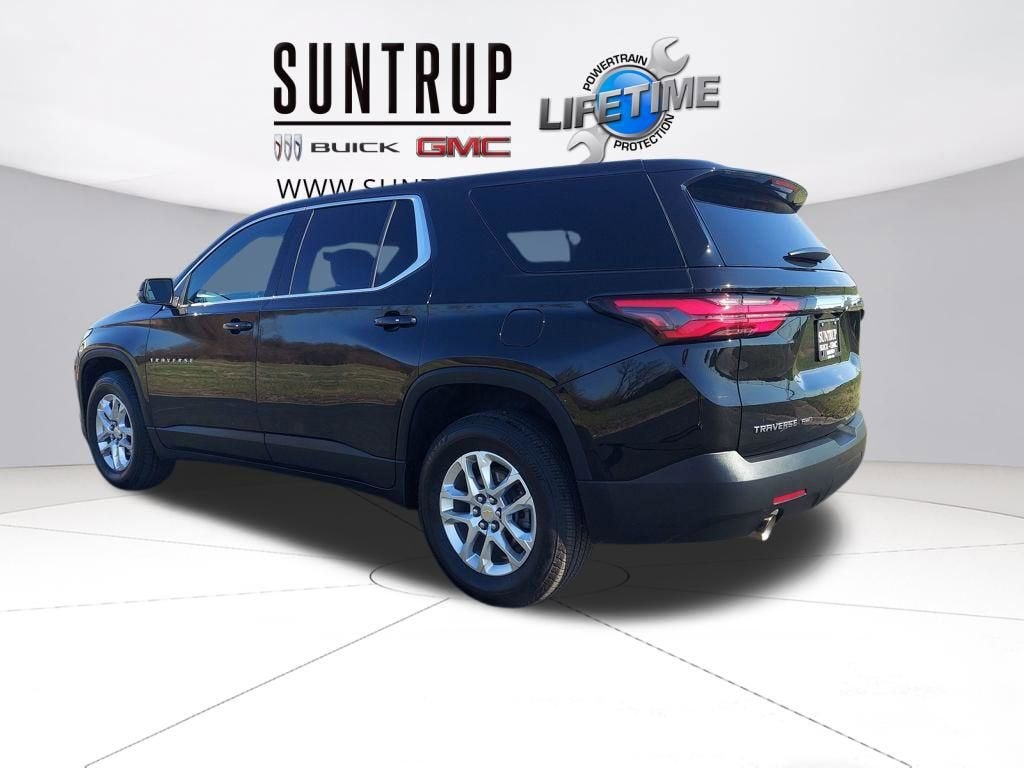 2022 Chevrolet Traverse LS