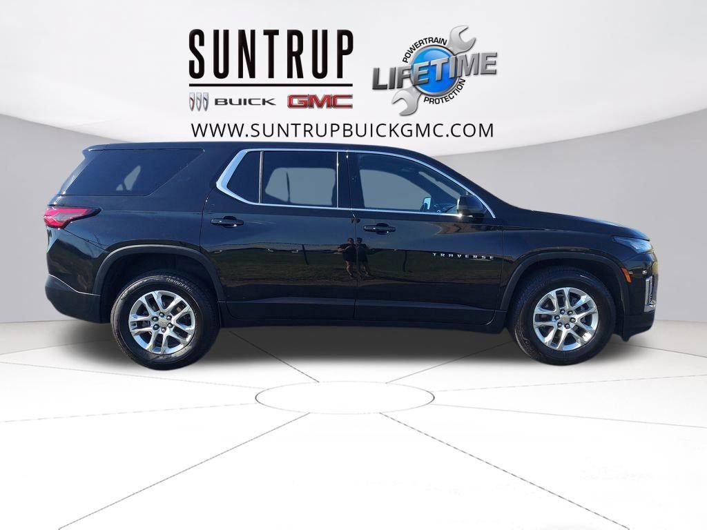 2022 Chevrolet Traverse LS