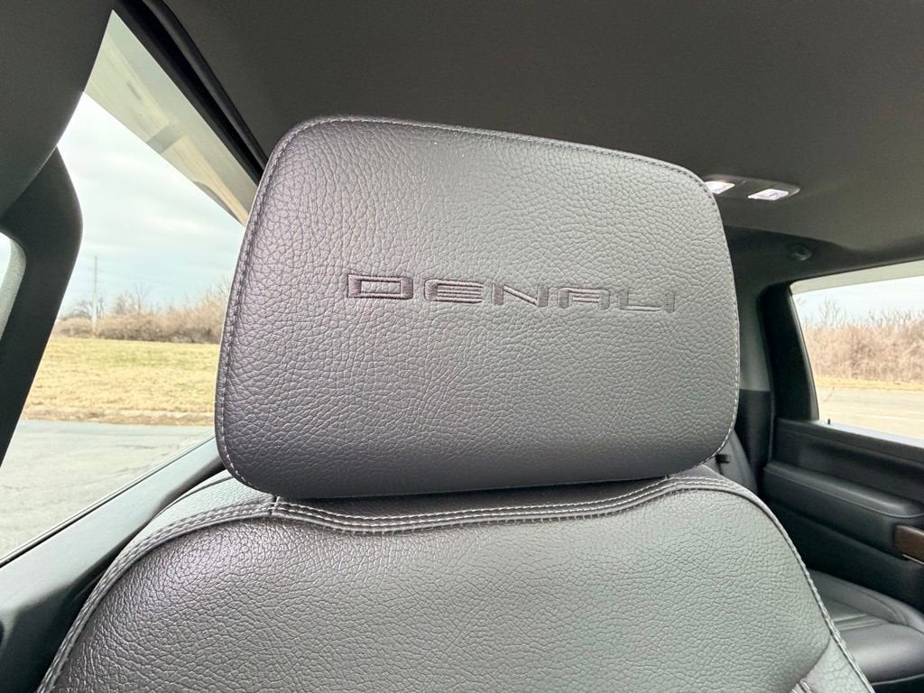 2023 GMC Sierra 2500 HD Denali