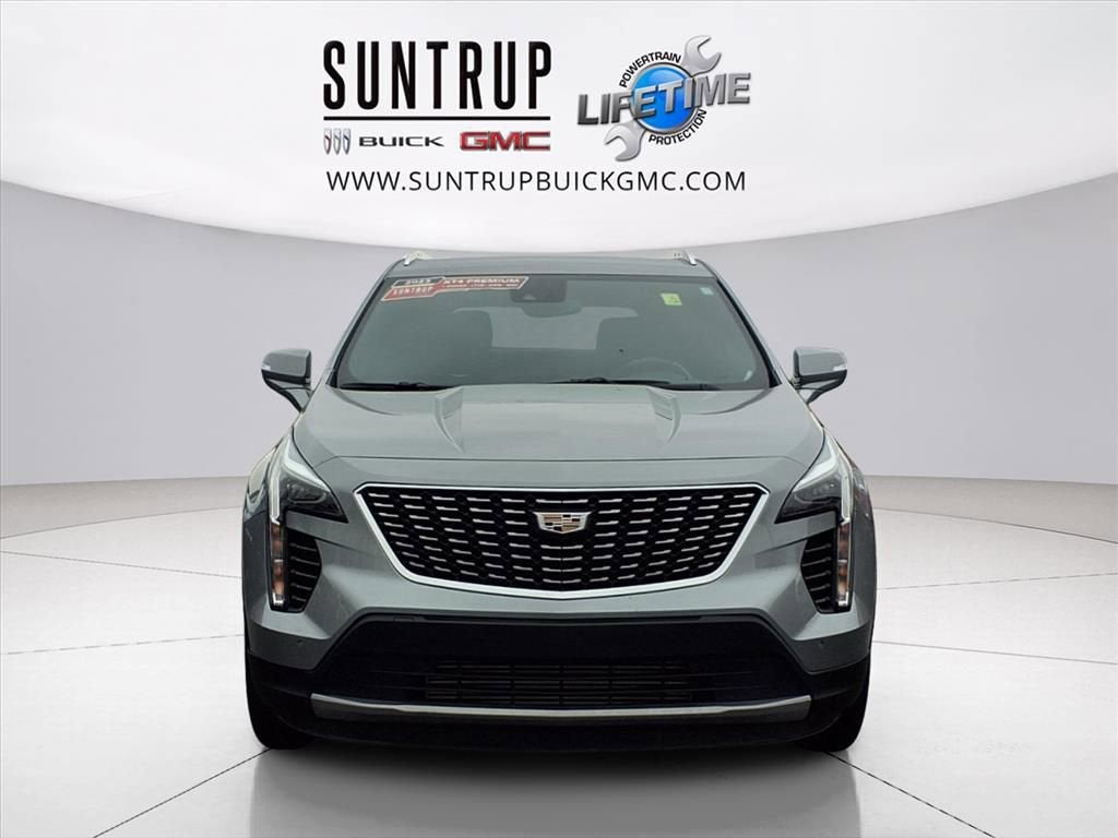 2023 Cadillac XT4 Premium Luxury