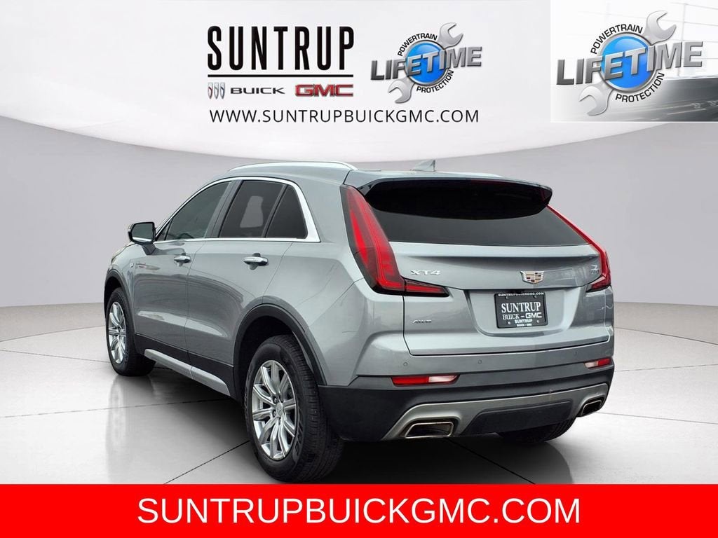 2023 Cadillac XT4 Premium Luxury