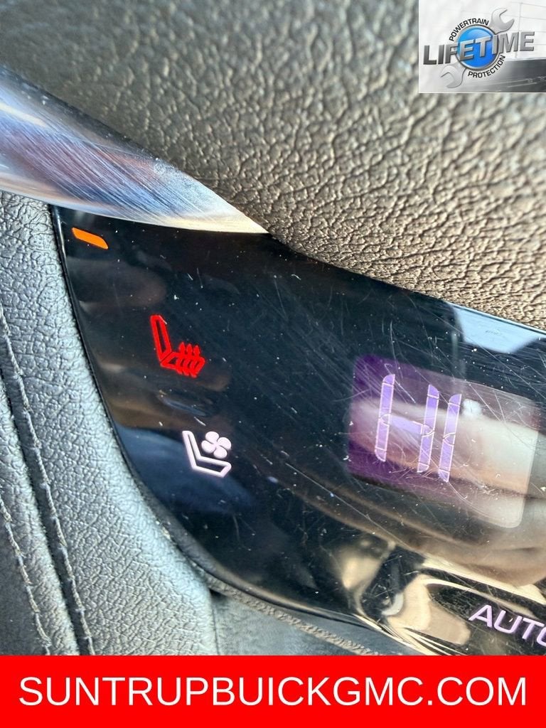 2022 Cadillac XT5 Sport