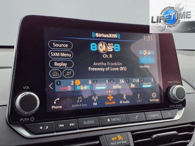 2025 Nissan Altima SR