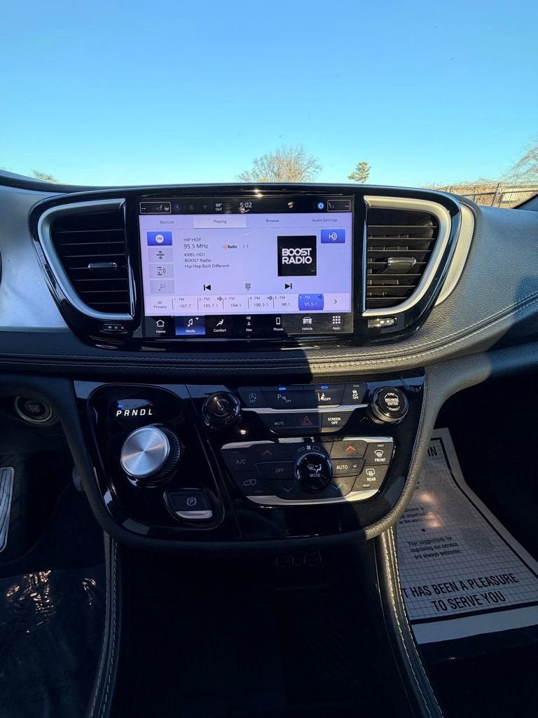 2025 Chrysler Pacifica Limited