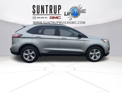 2022 Ford Edge SE