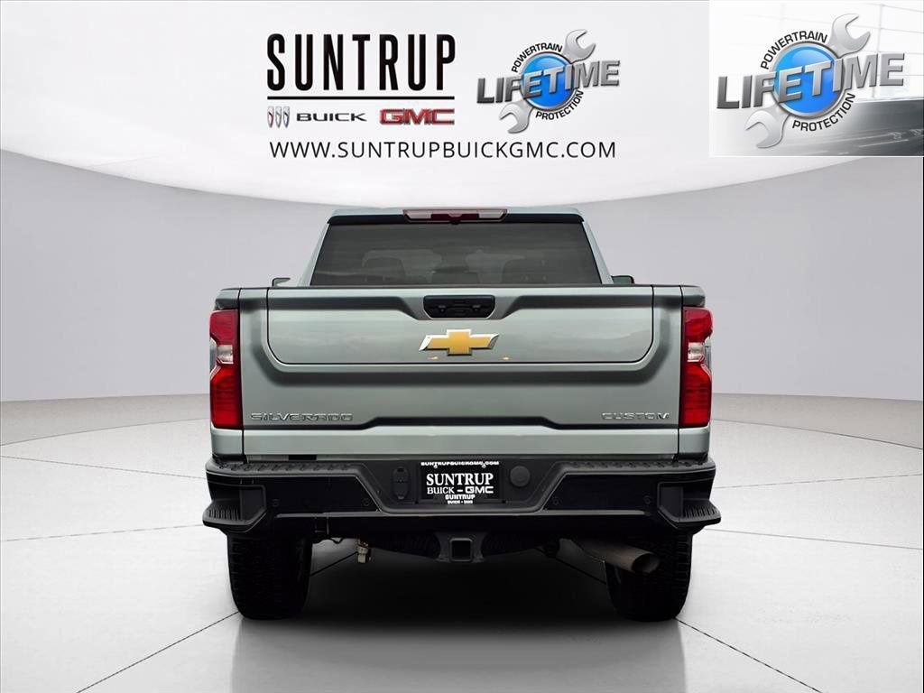 2024 Chevrolet Silverado 2500 HD Custom