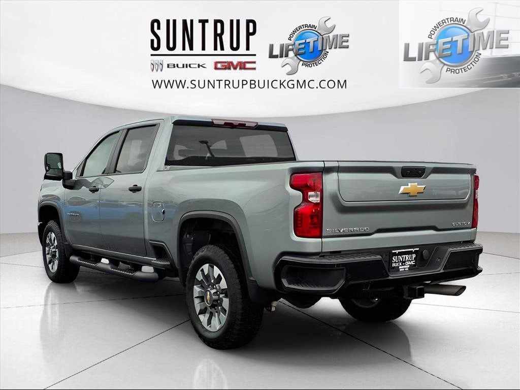 2024 Chevrolet Silverado 2500 HD Custom