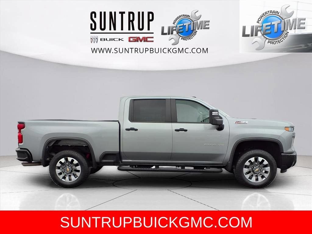 2024 Chevrolet Silverado 2500 HD Custom