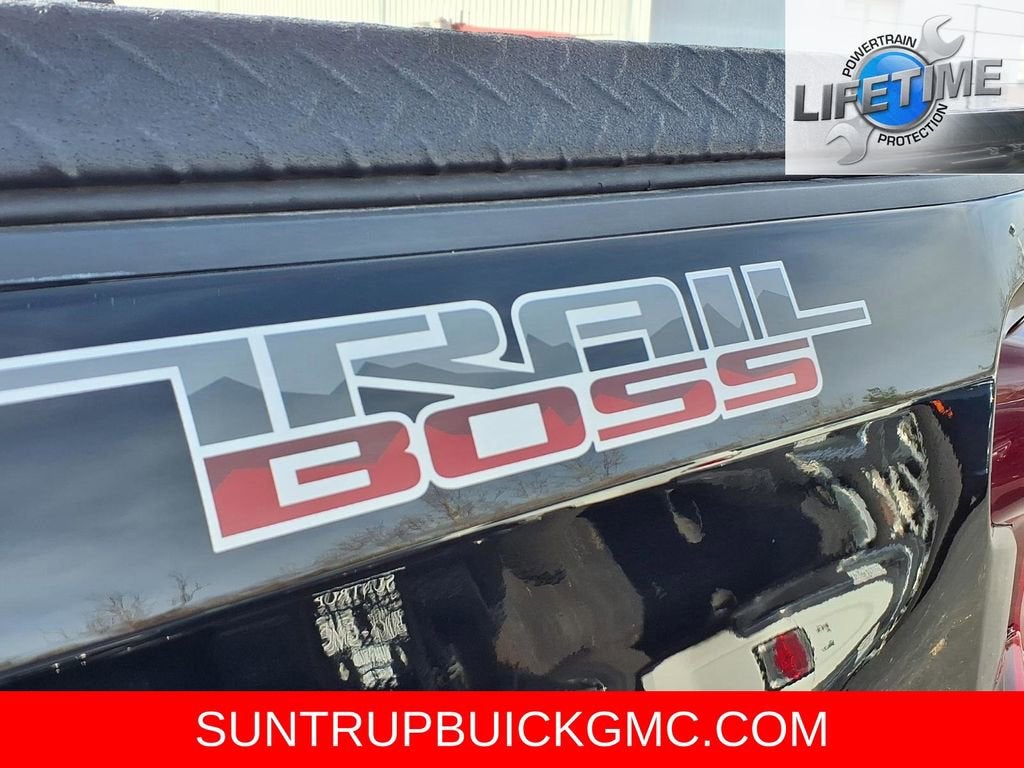 2022 Chevrolet Silverado 1500 Custom Trail Boss