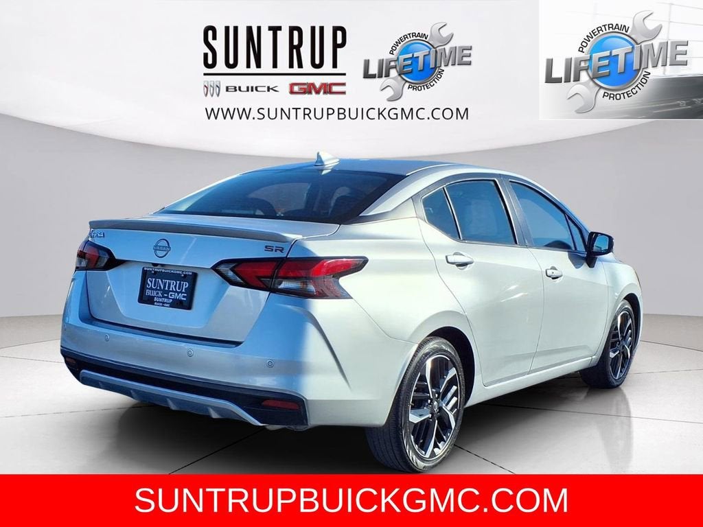 2024 Nissan Versa SR