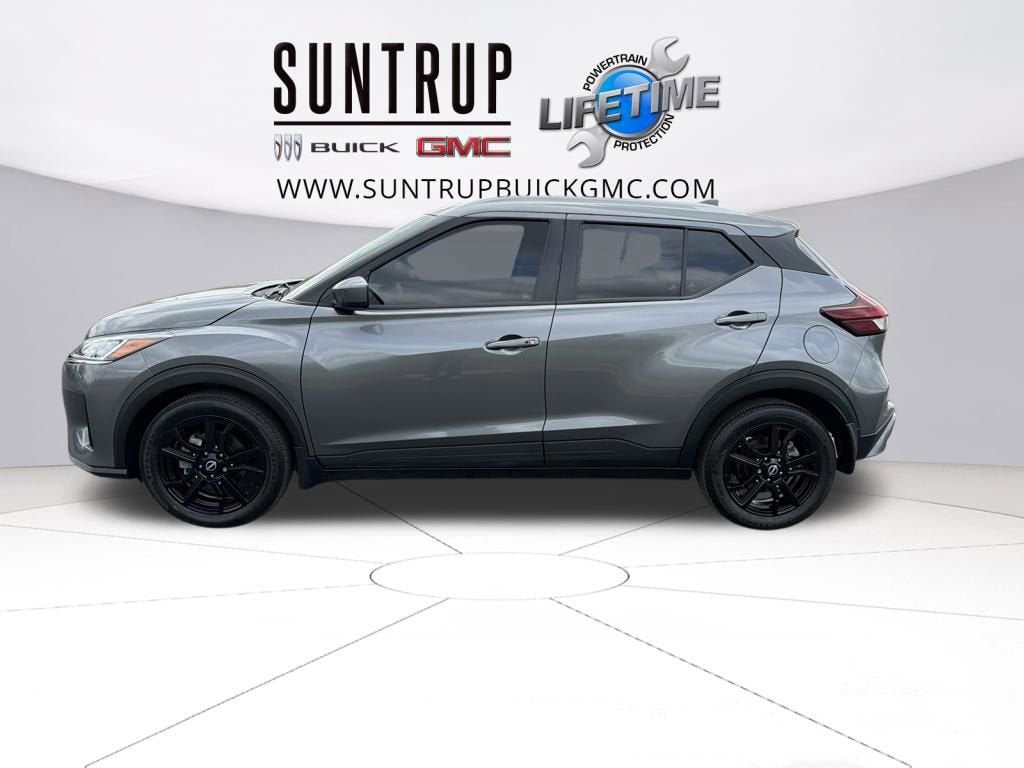 2023 Nissan Kicks SV
