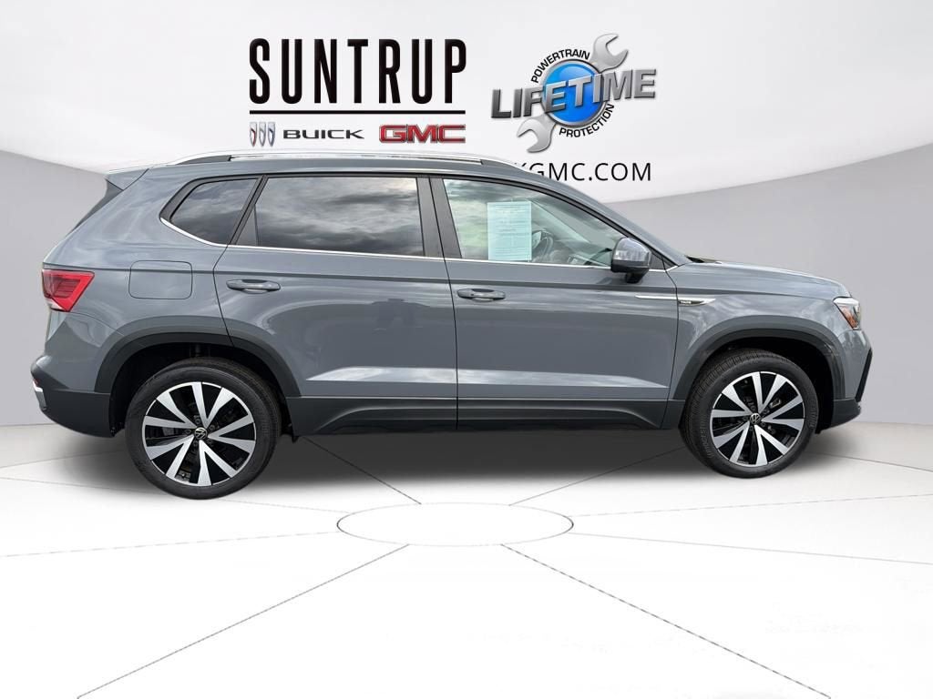 2022 Volkswagen Taos SE