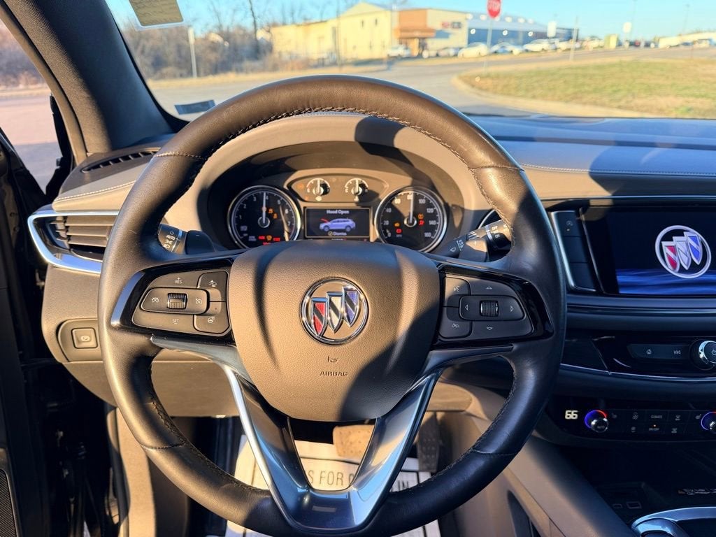 2023 Buick Enclave Essence