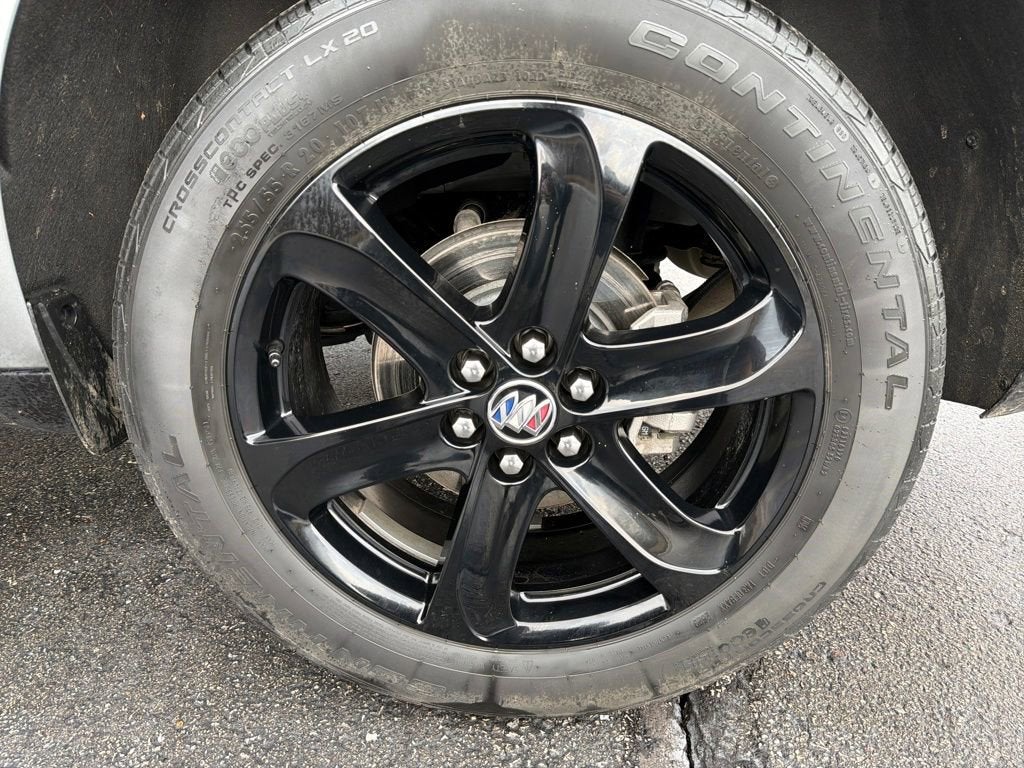 2024 Buick Enclave Essence