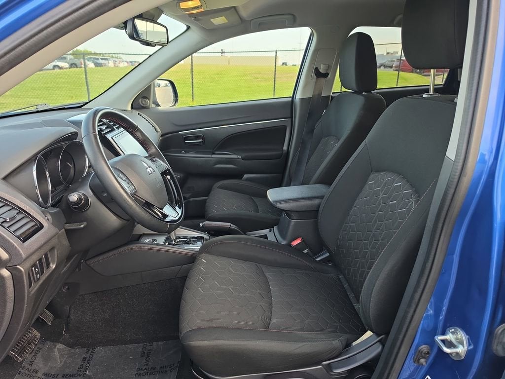 2024 Mitsubishi Outlander Sport S