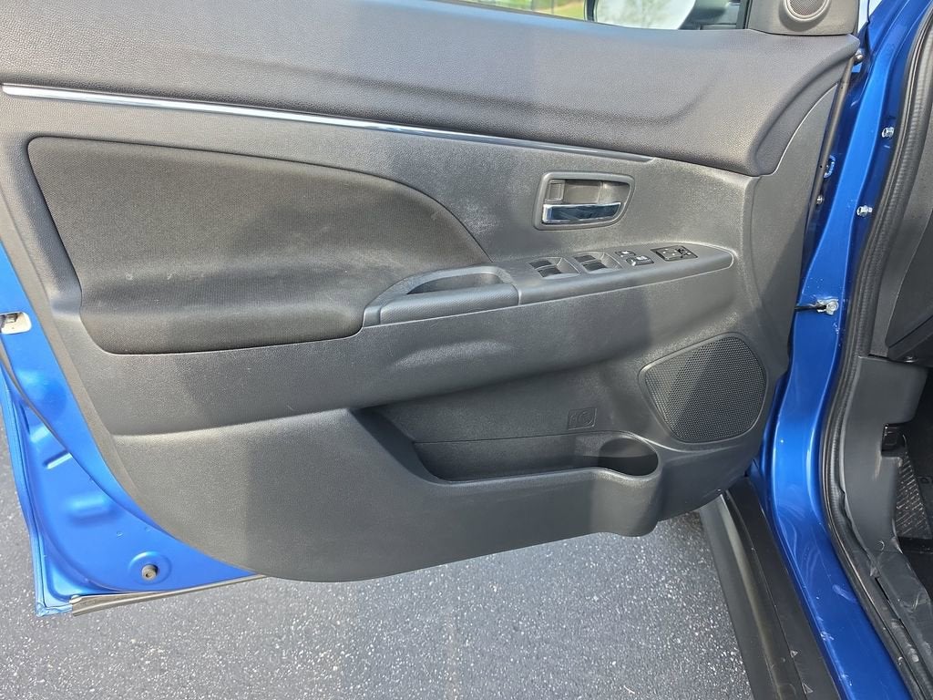 2024 Mitsubishi Outlander Sport S