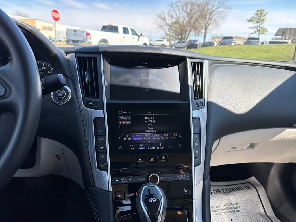 2023 INFINITI Q50 LUXE