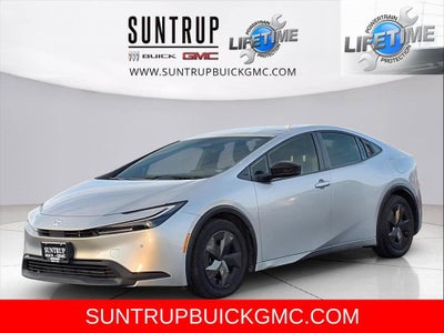 2025 Toyota Prius LE