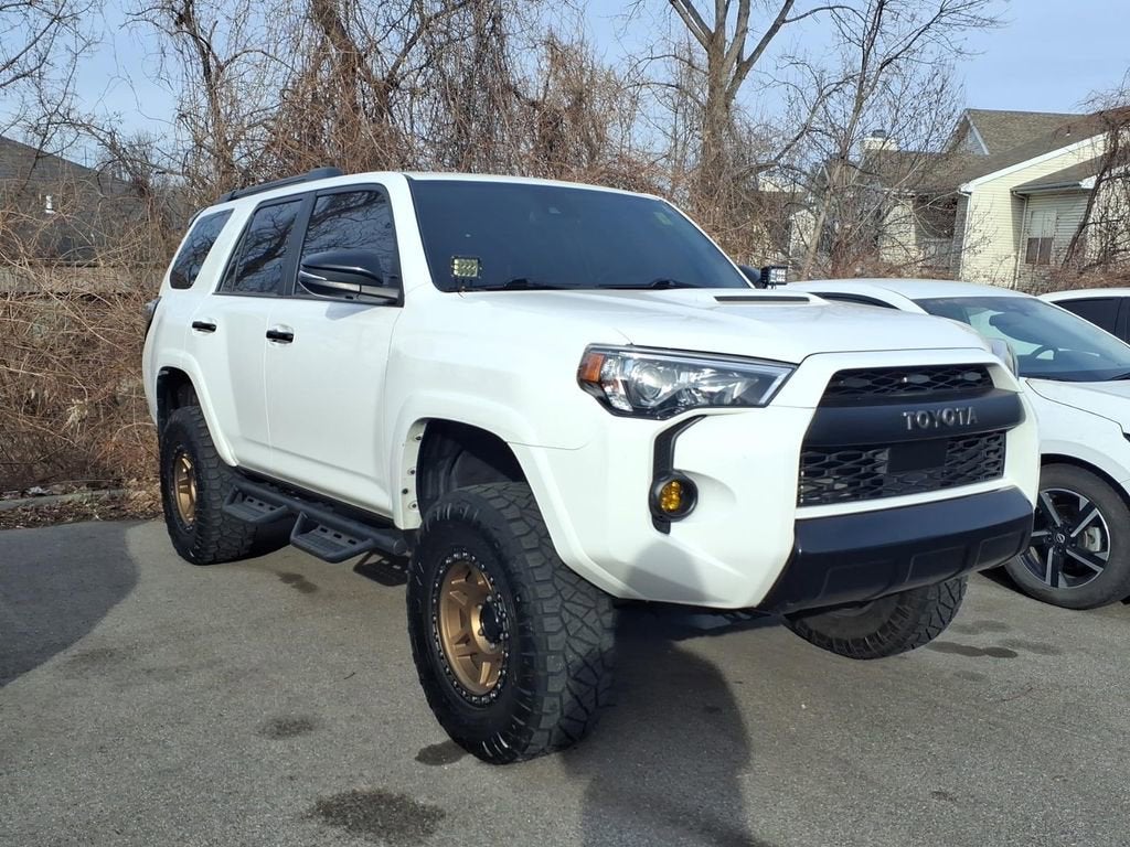 2020 Toyota 4Runner SR5
