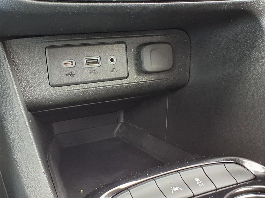 2020 Buick Encore GX Select