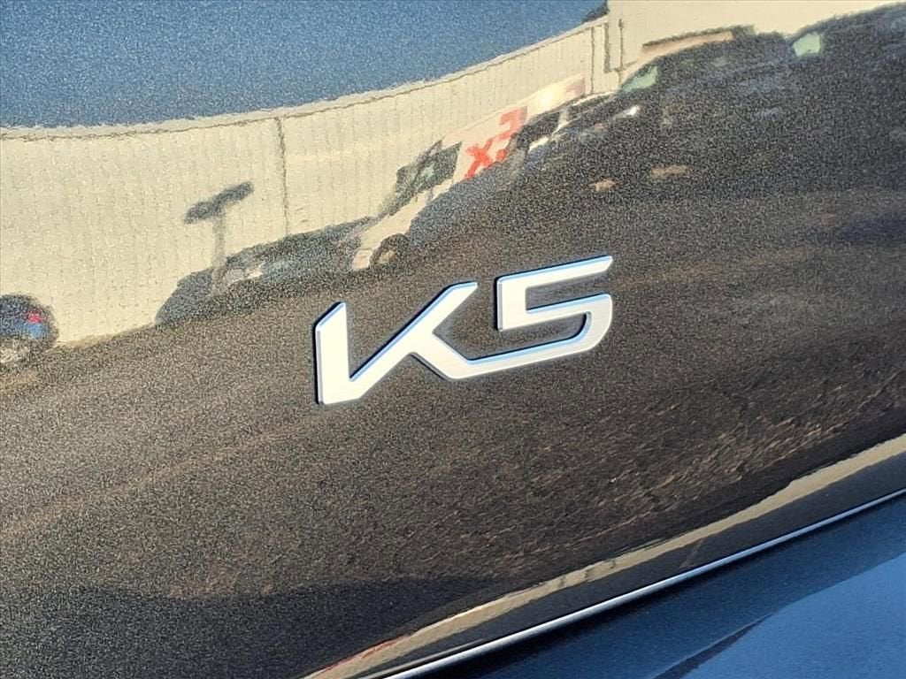2025 Kia K5 LXS