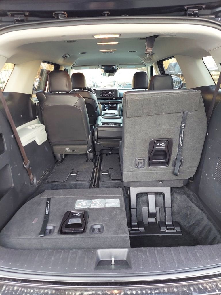 2024 Kia Carnival LX