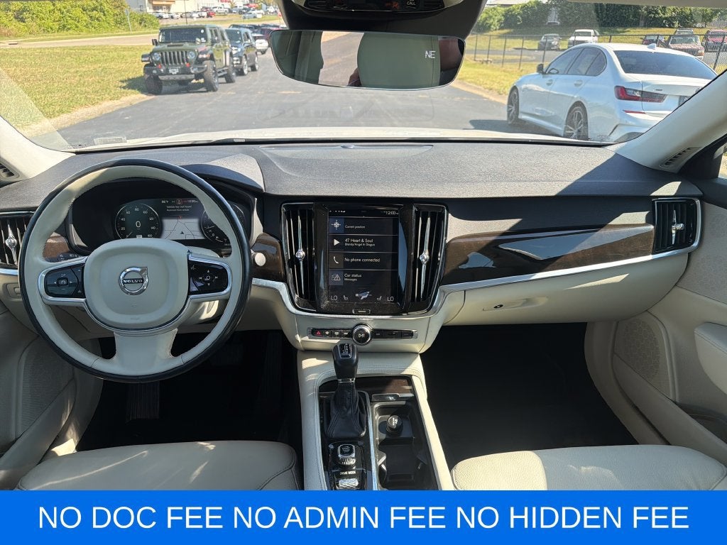 2018 Volvo S90 Momentum