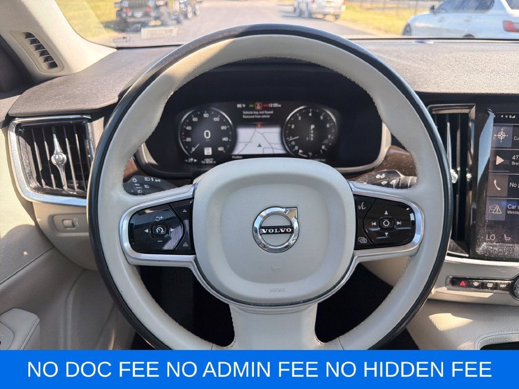 2018 Volvo S90 Momentum