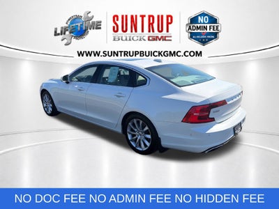 2018 Volvo S90 Momentum