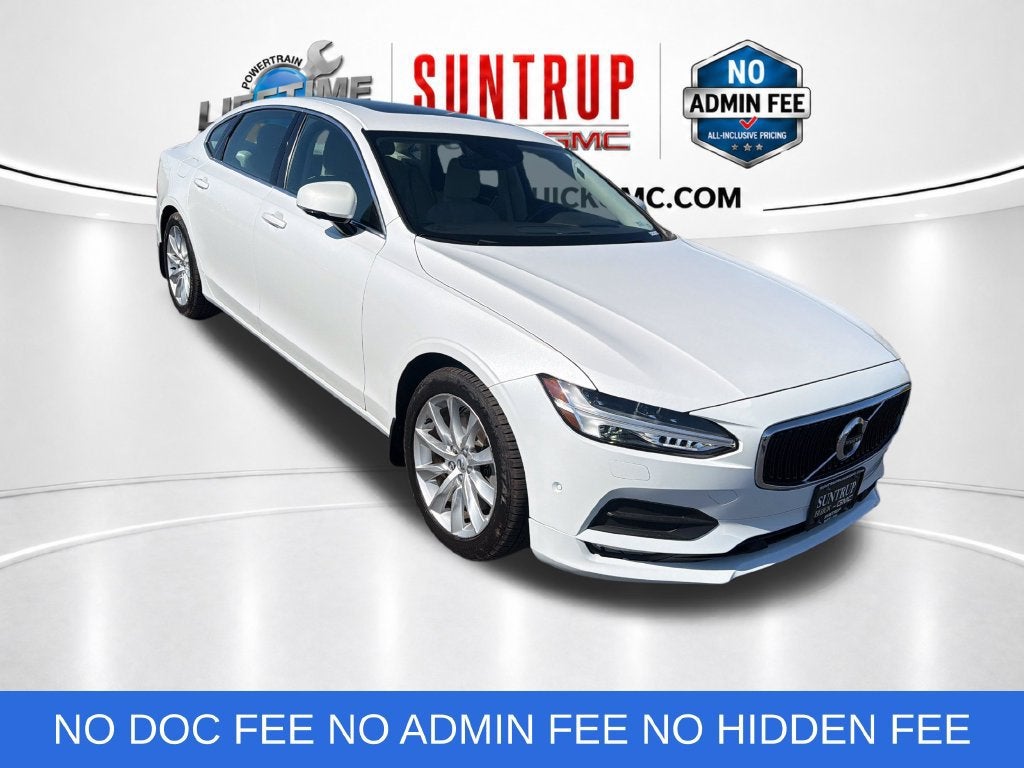 2018 Volvo S90 Momentum