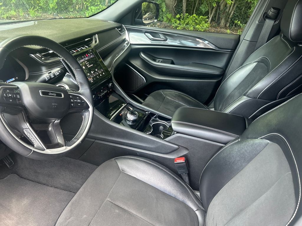 2022 Jeep Grand Cherokee L Altitude