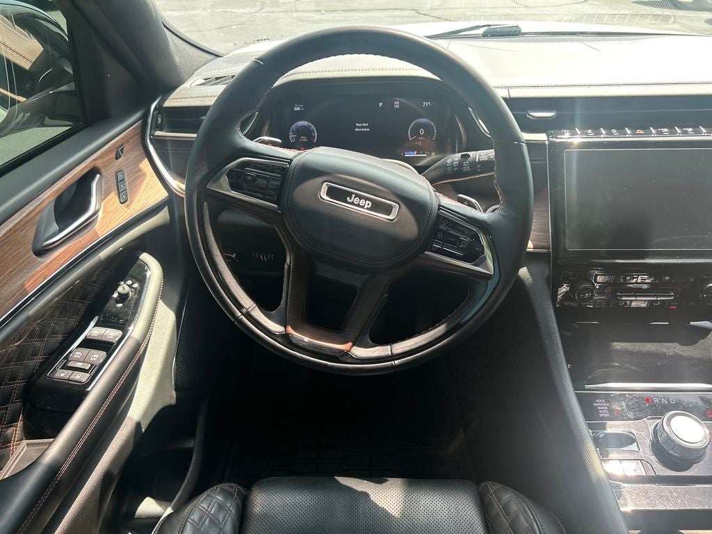 2023 Jeep Grand Cherokee L Summit