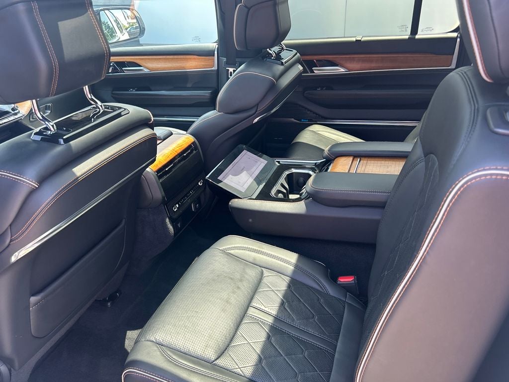 2024 Jeep Grand Wagoneer L Series III