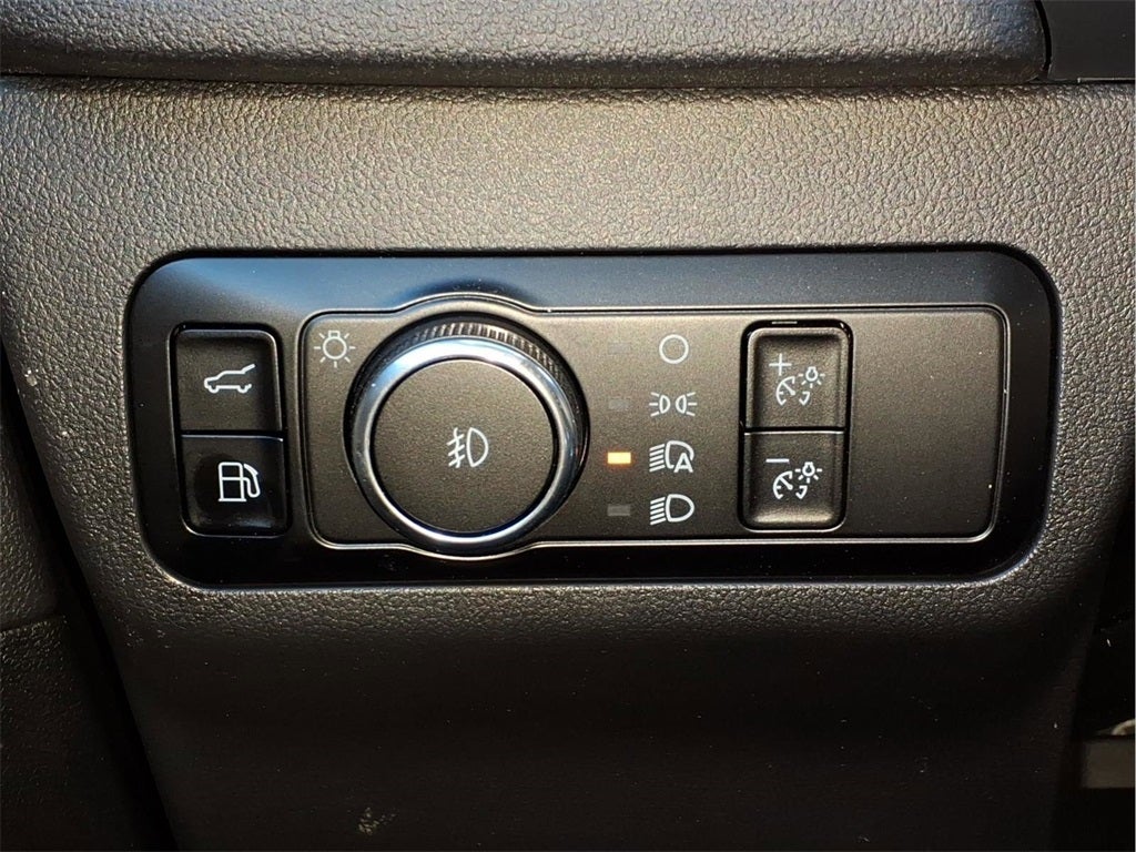 2025 Ford Escape Hybrid ST-Line Select