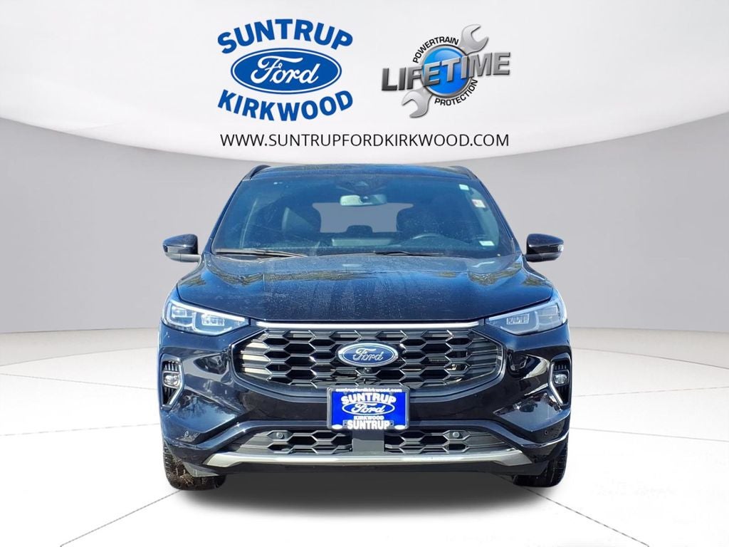 2023 Ford Escape ST-Line Elite