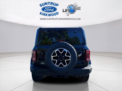 2024 Ford Bronco Outer Banks