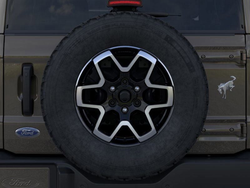 2026 Ford Bronco Outer Banks 2" Lift, Method 17" Wheels, 35" Tires, Window Tint