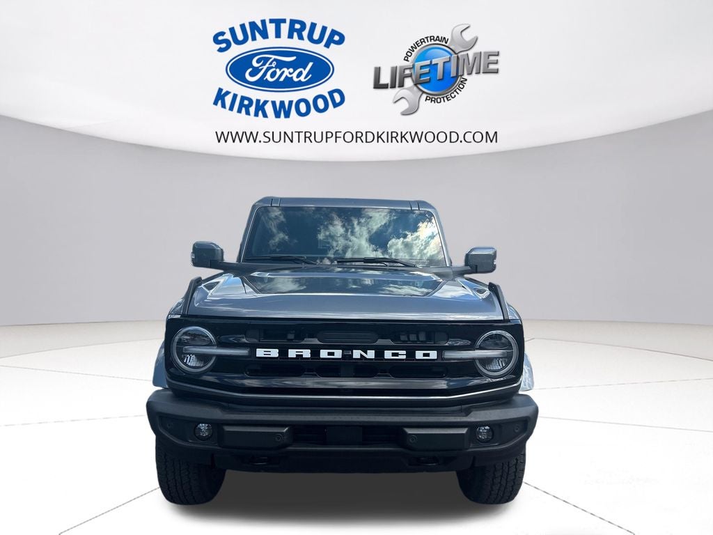 2022 Ford Bronco Outer Banks