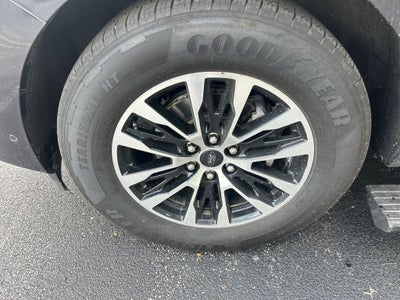 2025 Ford Expedition Platinum
