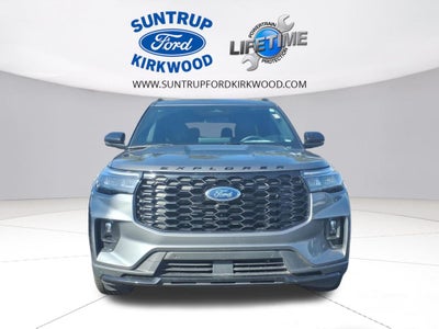 2025 Ford Explorer ST-Line