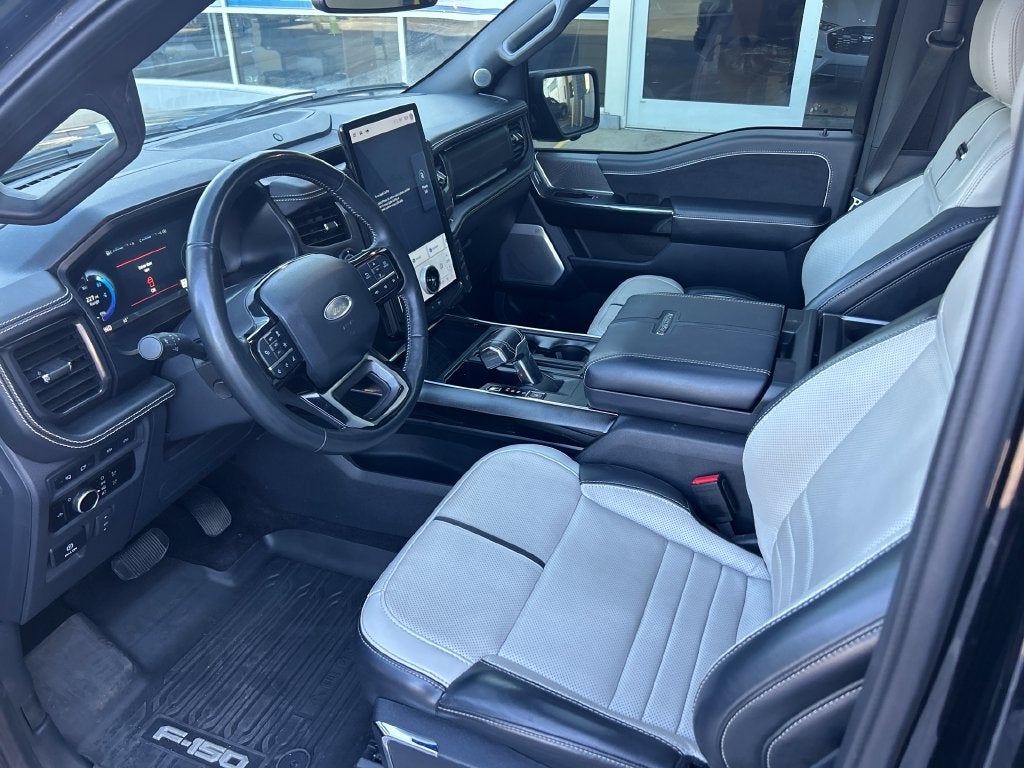 2023 Ford F-150 Lightning Platinum