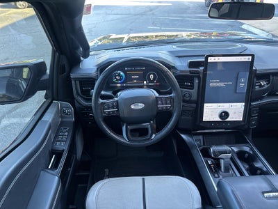 2023 Ford F-150 Lightning Platinum