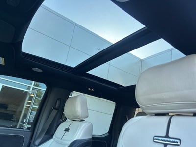 2023 Ford F-150 Lightning Platinum