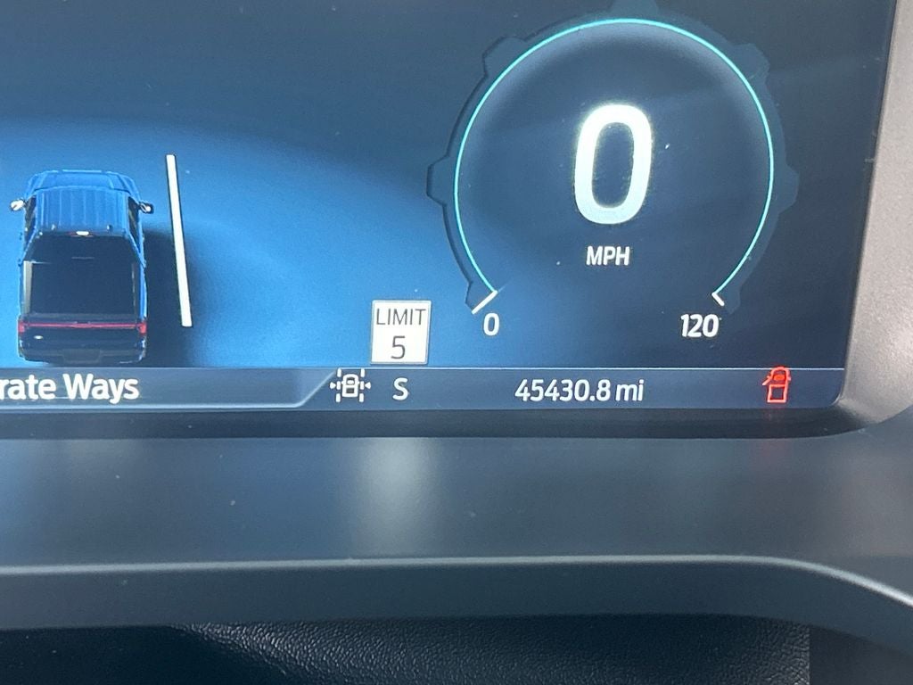 2023 Ford F-150 Lightning Lariat