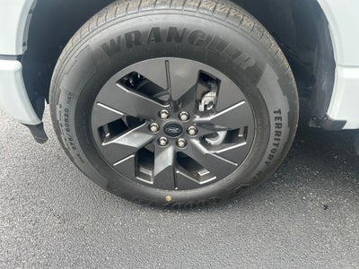 2024 Ford F-150 Lightning Flash