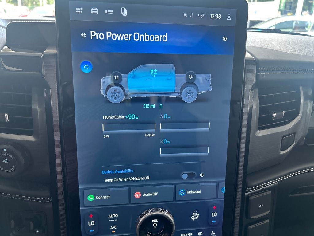 2025 Ford F-150 Lightning Platinum
